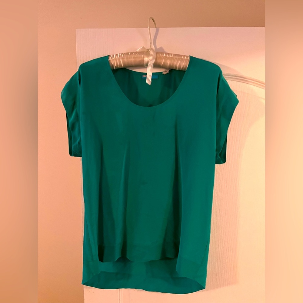 Gorgeous 100 percent silk top.